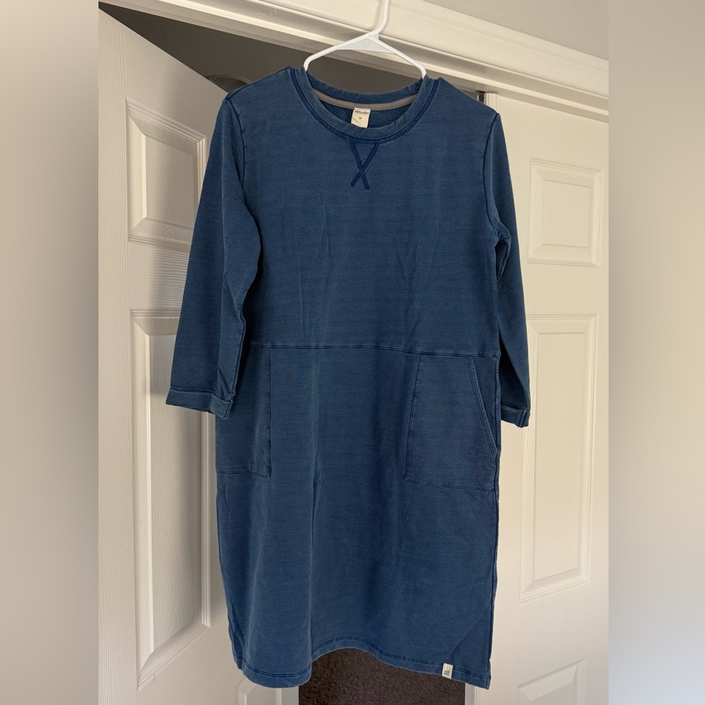 Little road and co mom dress